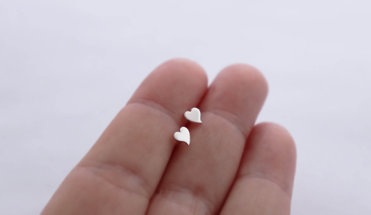Sweet Heart Studs in Sterling Silver - Sweet November Jewelry