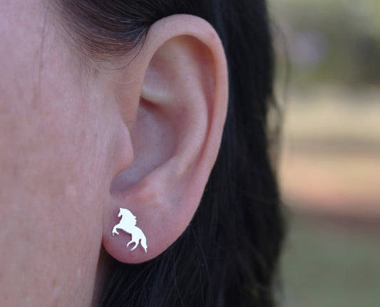 Pretty Horse Earrings in Sterling Silver