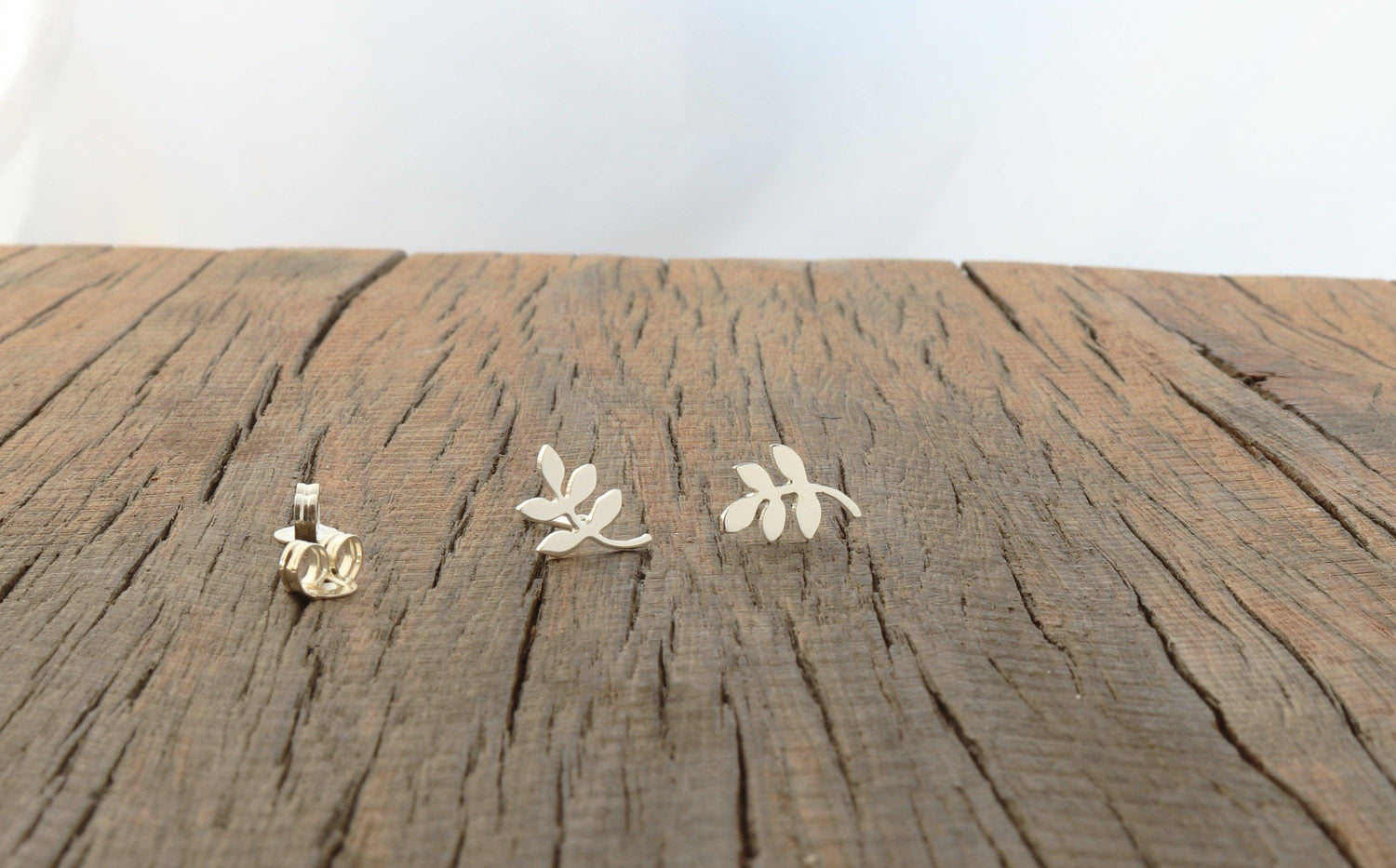 Silver Vine Leaf Stud Earrings - Sweet November Jewelry