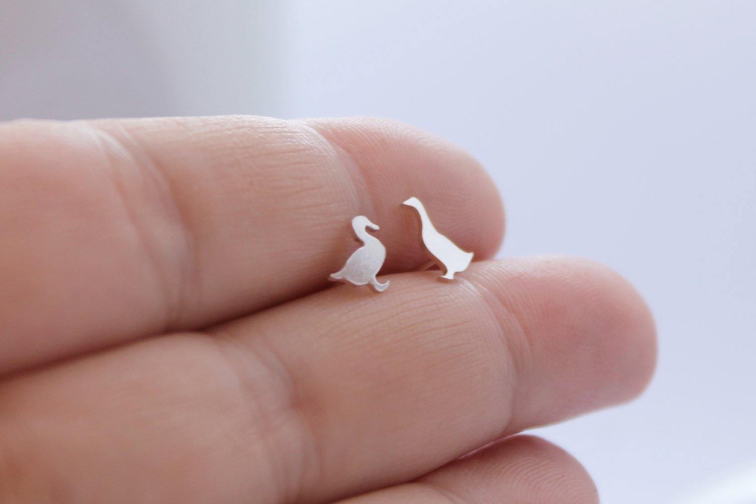 Pair of Mismatch Geese Stud Earrings - Sweet November Jewelry